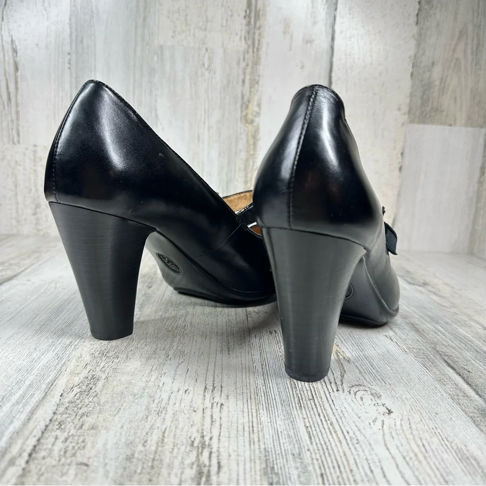 New Sofft Geva Black Leather Peep Toe Stacked Heel Mary Jane